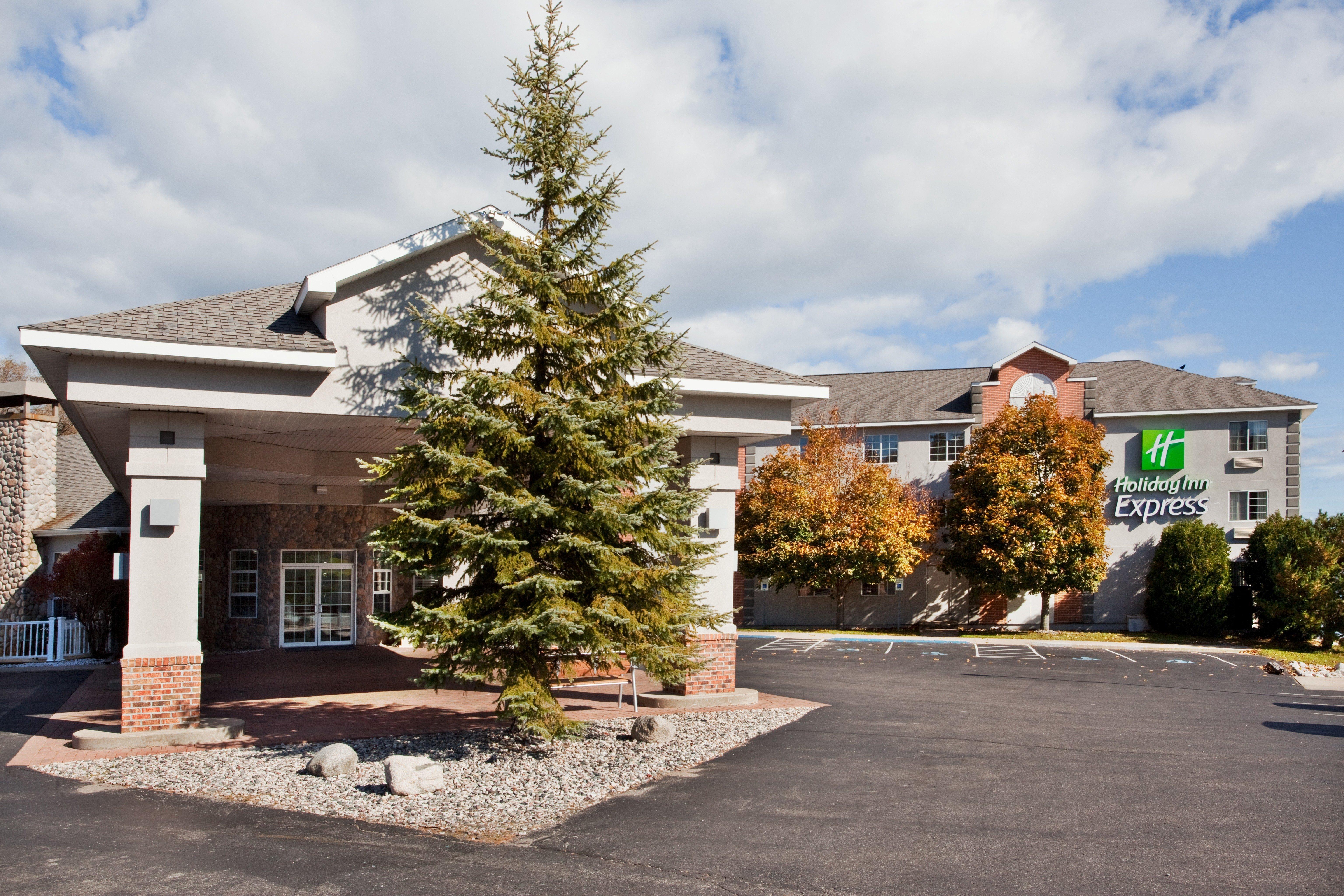 Holiday Inn Express St Ignace-Lake Central By Ihg Сент-Игнас Экстерьер фото