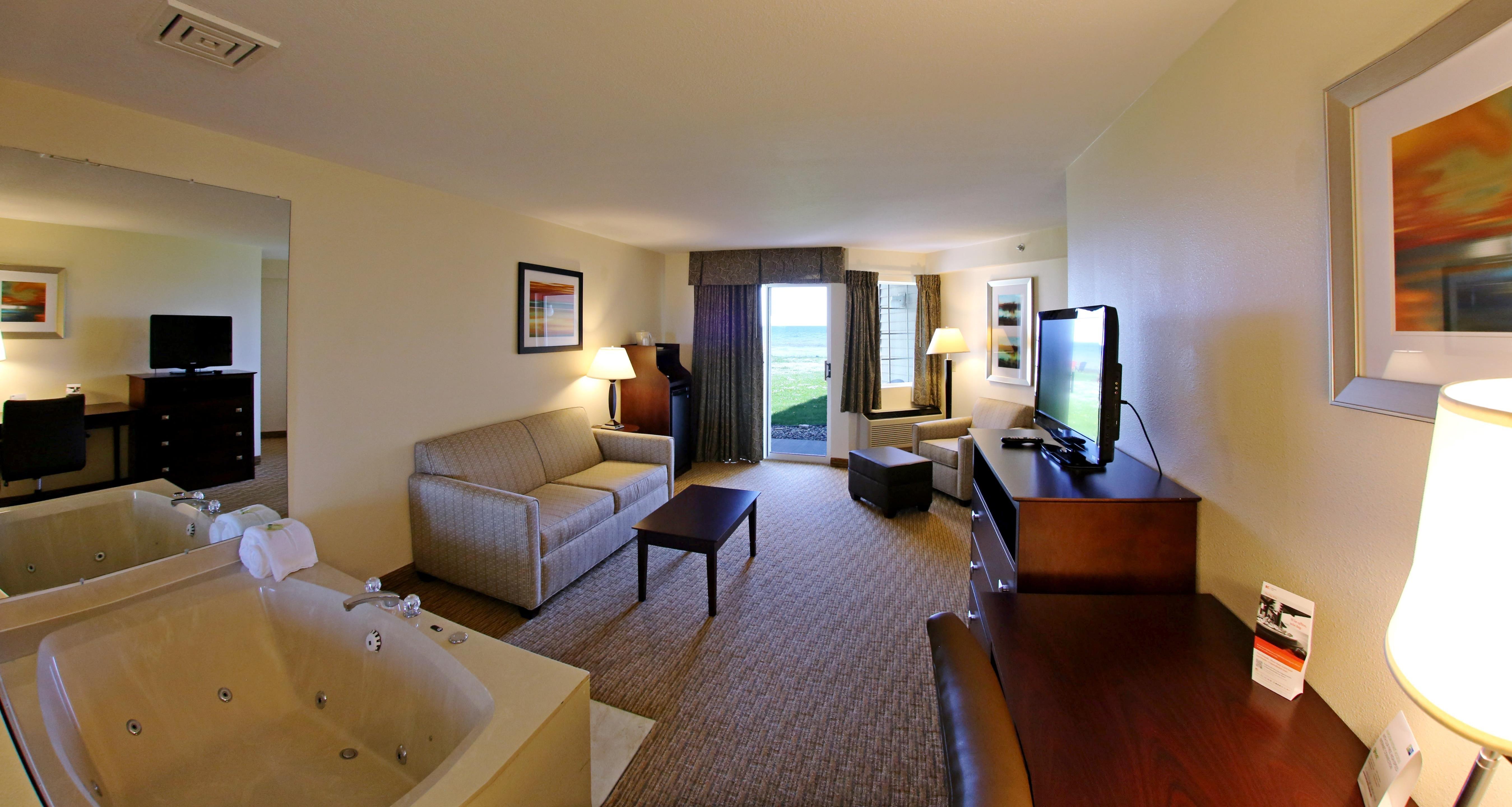 Holiday Inn Express St Ignace-Lake Central By Ihg Сент-Игнас Экстерьер фото