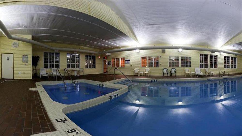 Holiday Inn Express St Ignace-Lake Central By Ihg Сент-Игнас Экстерьер фото
